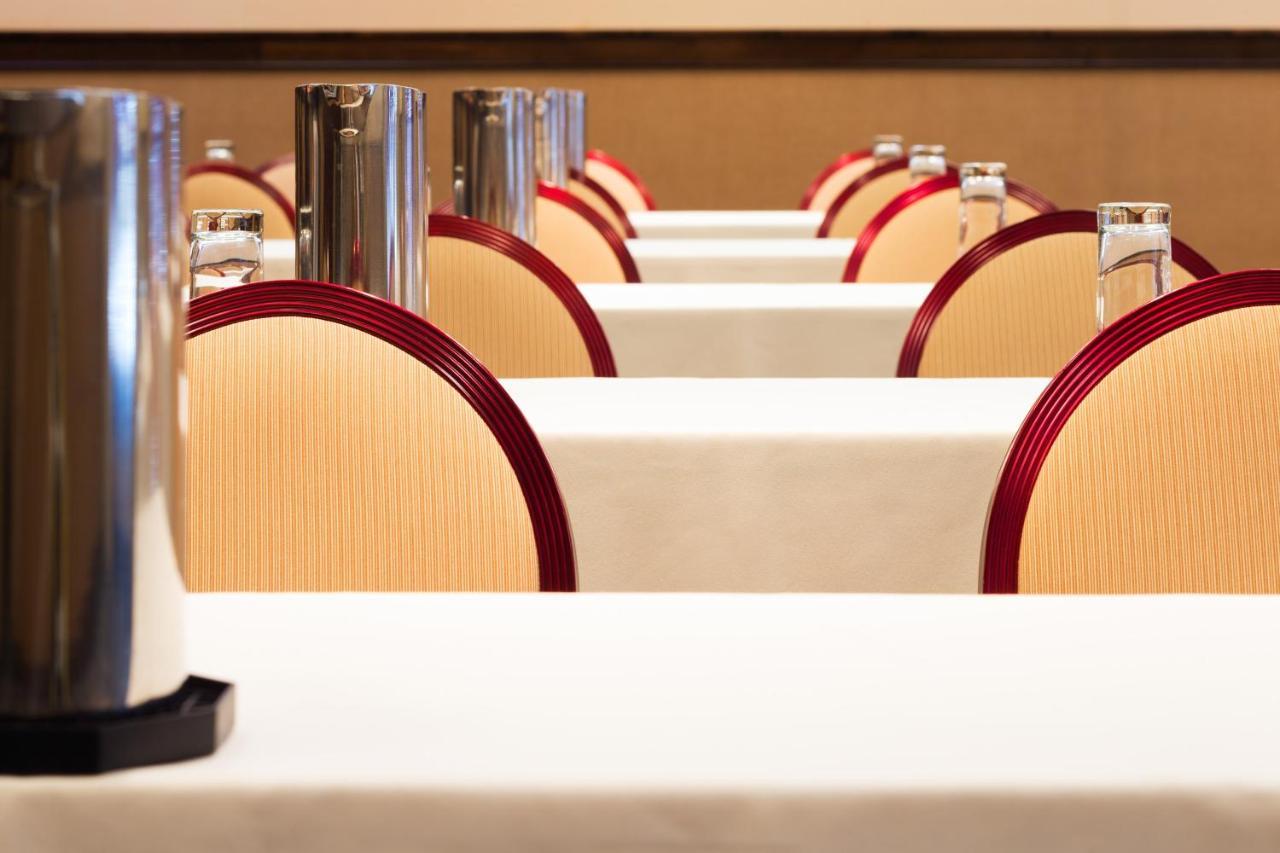 Sheraton Hotel Minneapolis Midtown ภายนอก รูปภาพ